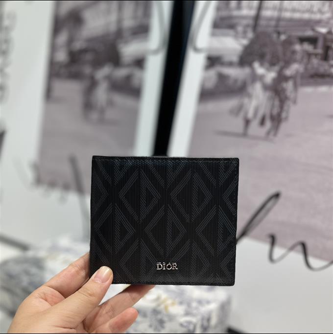 2025228Y 180P182140314